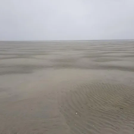 Дом отдыха Coeurs En Bay - Maison Romantique Avec Parking Et Terrasse *