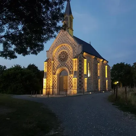 Дом отдыха Coeurs En Bay - Maison Romantique Avec Parking Et Terrasse