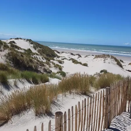 Дом отдыха Coeurs En Bay - Maison Romantique Avec Parking Et Terrasse *
